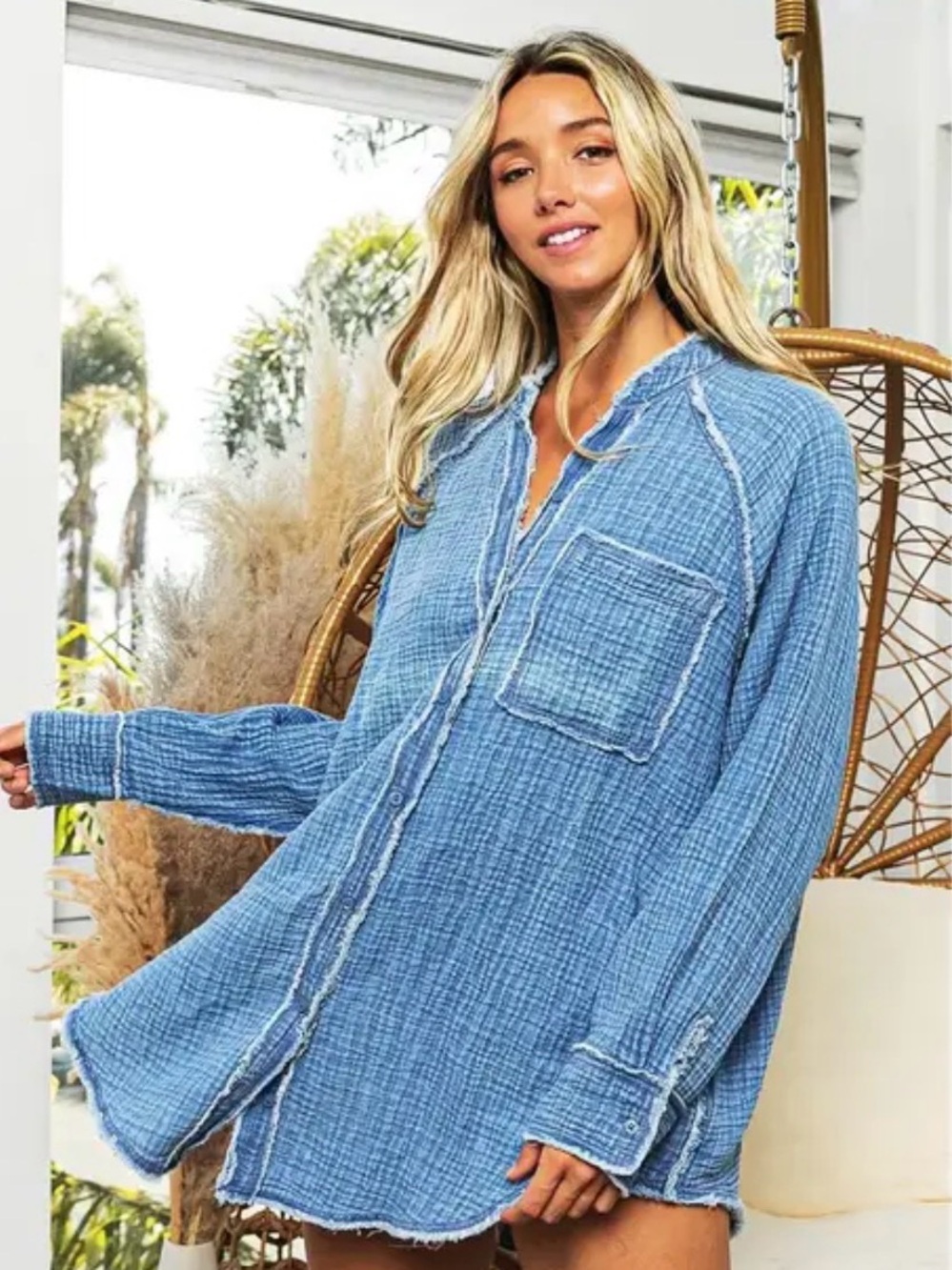 aerie Women’s 100% Cotton Gauzy Coverup Shirt in Blue. Size Medium.